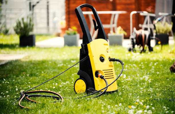 Best Factory Floor Cleaning  in Plains, TX